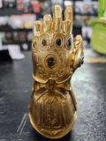 MARVEL CINEMATIC INFINITY GAUNTLET LED PX DESK MONUMENT