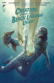 UNIVERSAL MONSTERS THE CREATURE FROM THE BLACK LAGOON LIVES (vol 1) #1 (OF 4) CVR B JOSHUA MIDDLETON VAR NM