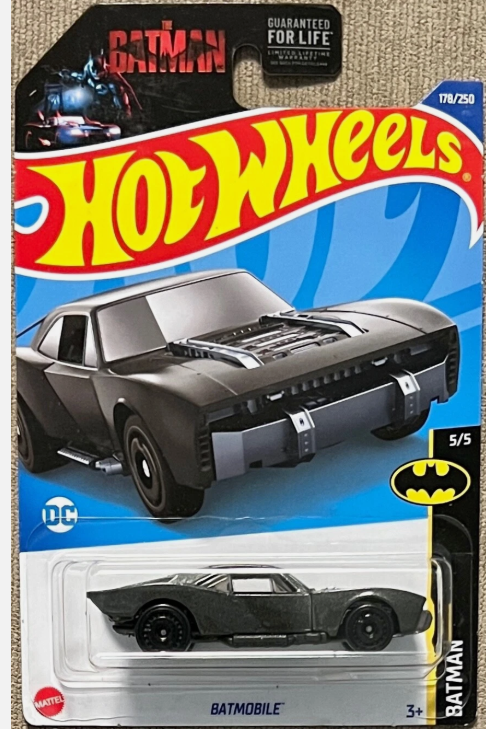 Hot Wheels 2022 BATMAN Series #5/5 Batmobile #HCT65 1:64 Scale Diecast