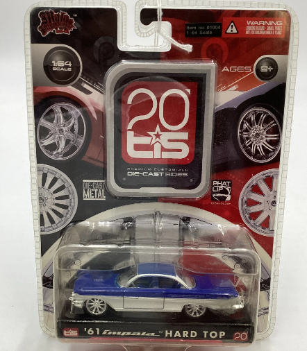 Malibu International 20 ‘Tis 61 Impala Hard Top Silver/Blue 216A