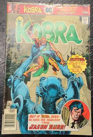 Kobra (1976) #4 SIGNED Pat Gabriele NM