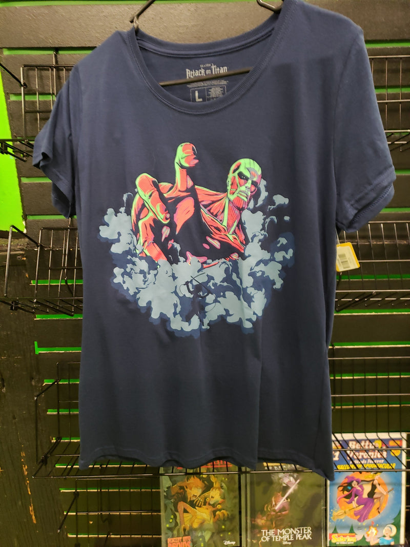 Loot Crate Attack on Titan t-shirt size L