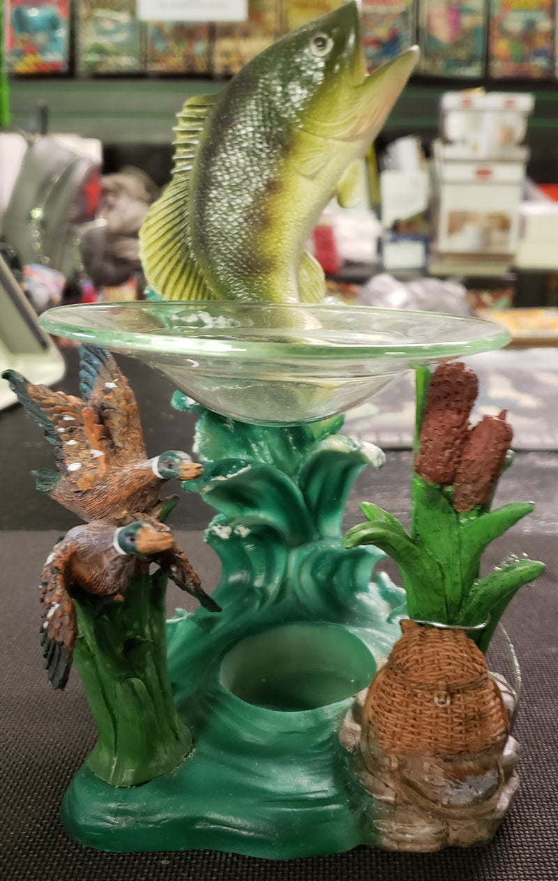 Outdoor themed oil burner