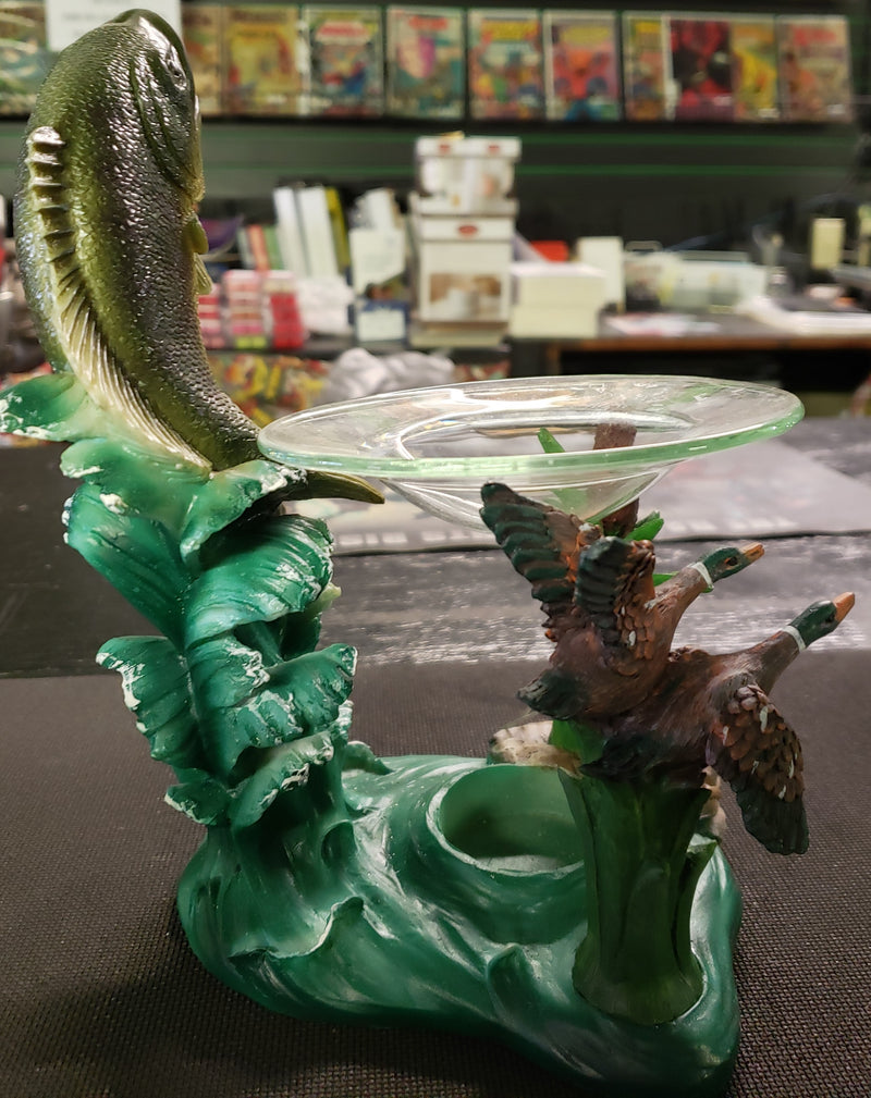 Outdoor themed oil burner