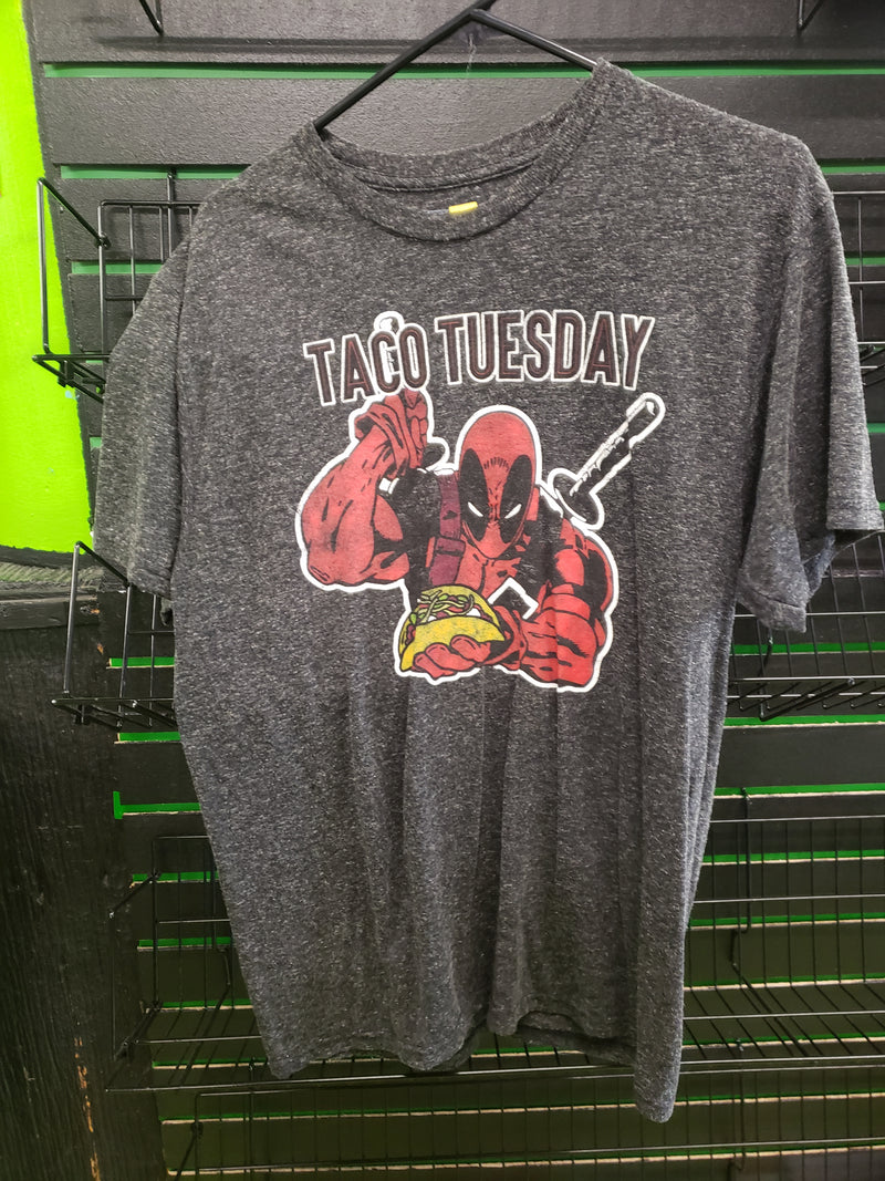 Deadpool Taco Tuesday shirt size M