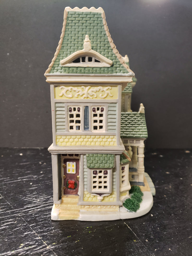 2006 Lemax Hanford House Ceramic House