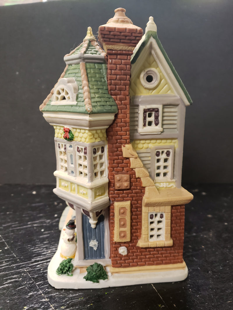 2006 Lemax Hanford House Ceramic House