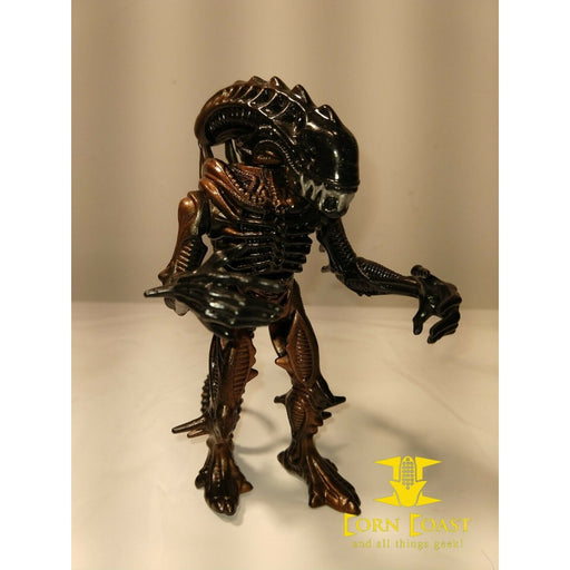ALIENS VS PREDATOR KENNER SCORPION ALIEN MOVIE ACTION 