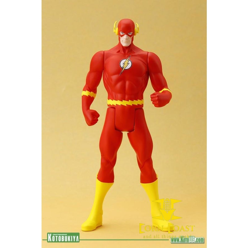 DC UNIVERSE THE FLASH CLASSIC COSTUME ARTFX+ STATUE - Corn Coast Comics