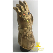 MARVEL CINEMATIC INFINITY GAUNTLET LED PX DESK MONUMENT - 